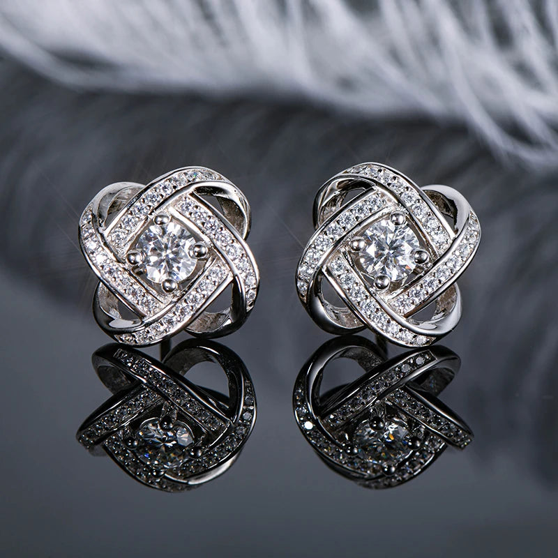 Wholesale Fashionable Factory 4mm 0.3ct Moissanite 925 Sterling Silver Women's Spiral Twist Stud Earrings