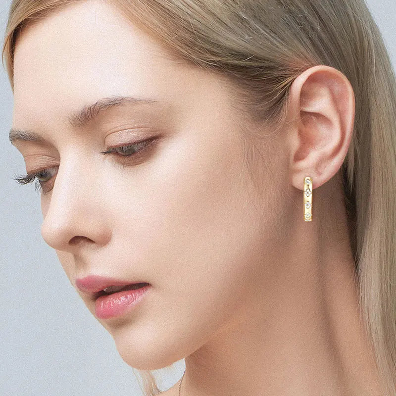 Modern Jewelry Design Ladies 925 Silver D Color VVS1 1mm Moissanite Flower Clover Hoop Earrings for Women