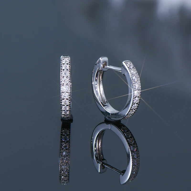 Fashion Luxury 925 Silver Round Cut 1.3mm 0.01CT Moissanite Single Row Hoop Huggie Earrings for Women