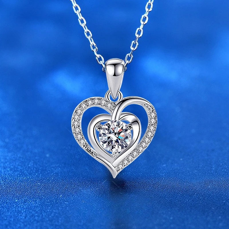 Women Light Luxury Romantic Section Love Necklace 925 Silver 9mm 3ct Round Cut Moissanite Heart Pendant Necklace for Women