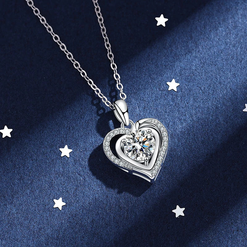 Women Light Luxury Romantic Section Love Necklace 925 Silver 9mm 3ct Round Cut Moissanite Heart Pendant Necklace for Women