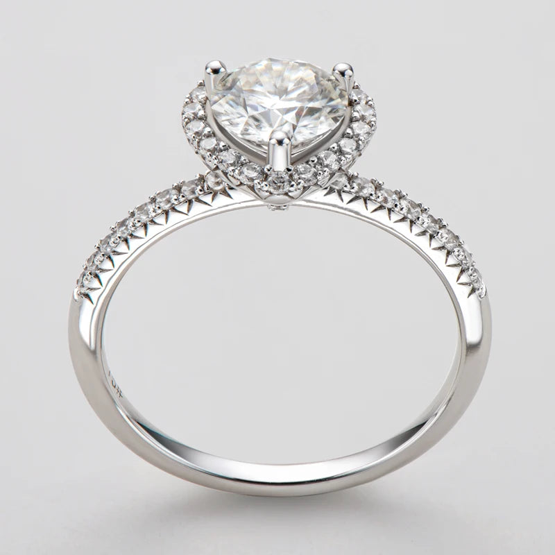 Classic Fashion Women Luxury Round Cut 1ct 1.0ct 1 Carat 6.5mm Moissanite S925 Sterling Silver Heart Wedding Rings Gift