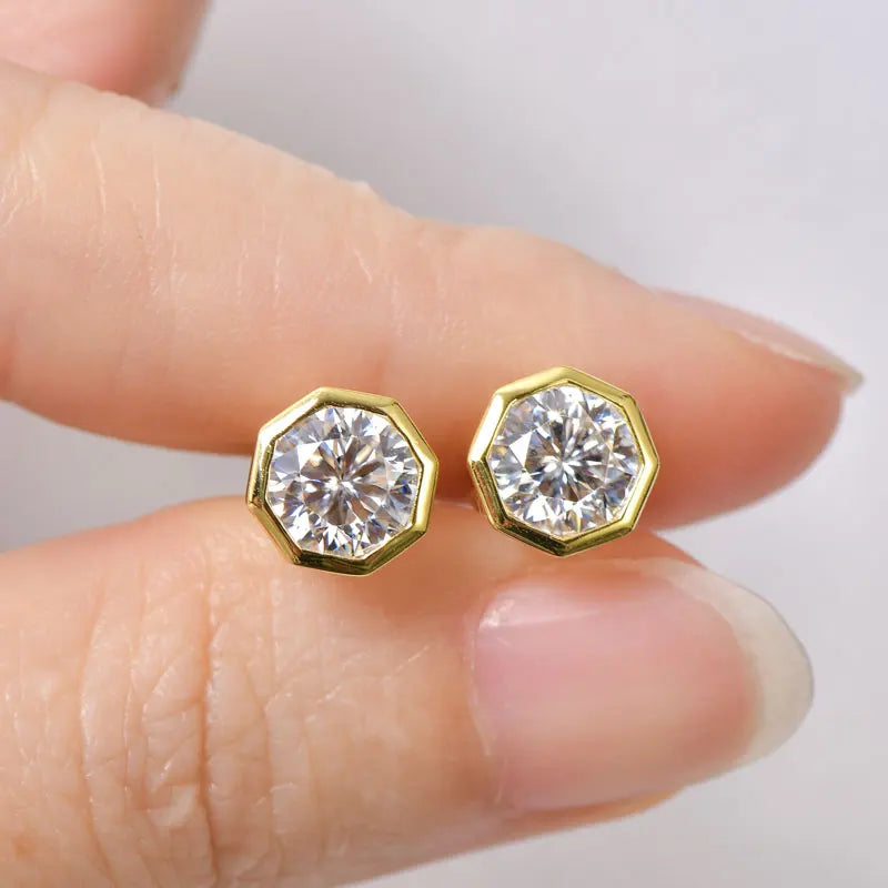 Hot Sale Classic Moissanite Personalized Geometric Stud Earrings 925 Silver Gold Plated Round Cut 6.5mm Earrings Men and Women