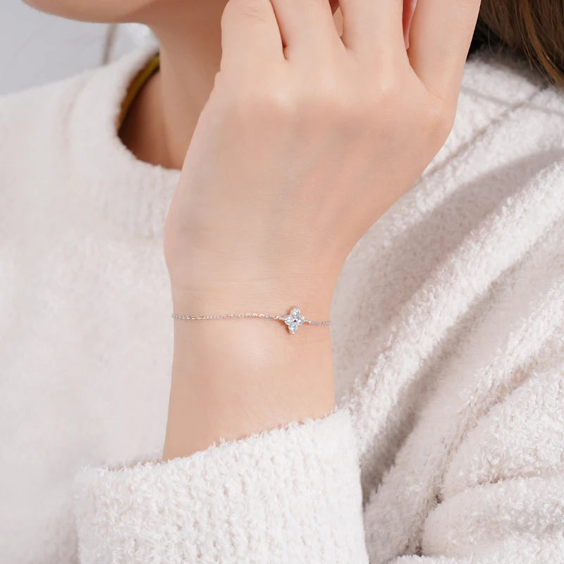 Korean Hand Jewelry 3mm Moissanite Bracelet Original S925 Sterling Silver Four-leaf Flower Adjustable Bracelets for Women