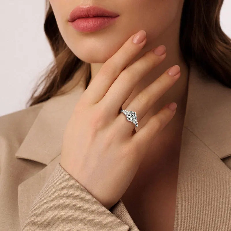 Trendy Luxury Fashion Women Fine Jewelry 2ct 2.0ct 2 Carat 8mm Six Claw Moissanite S925 Sterling Silver Wedding Engagement Ring