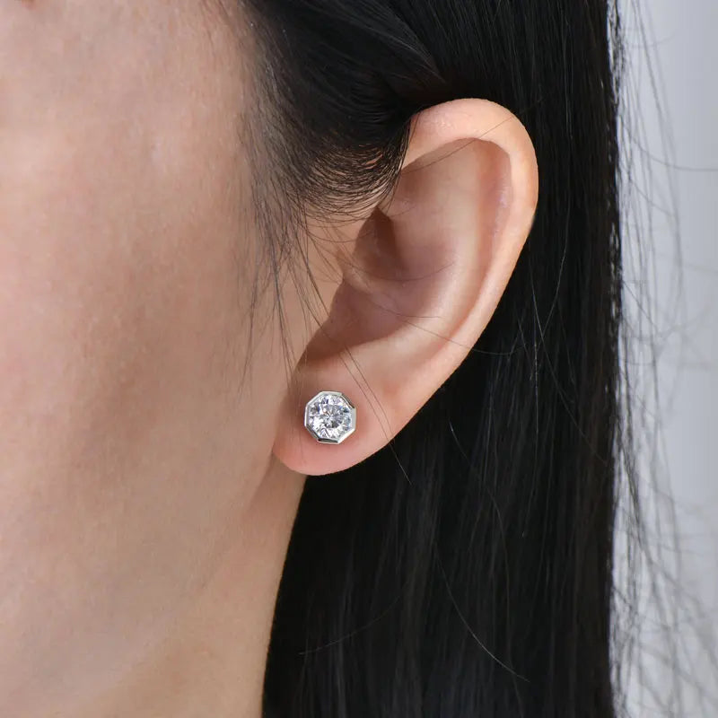 Hot Sale Classic Moissanite Personalized Geometric Stud Earrings 925 Silver Gold Plated Round Cut 6.5mm Earrings Men and Women
