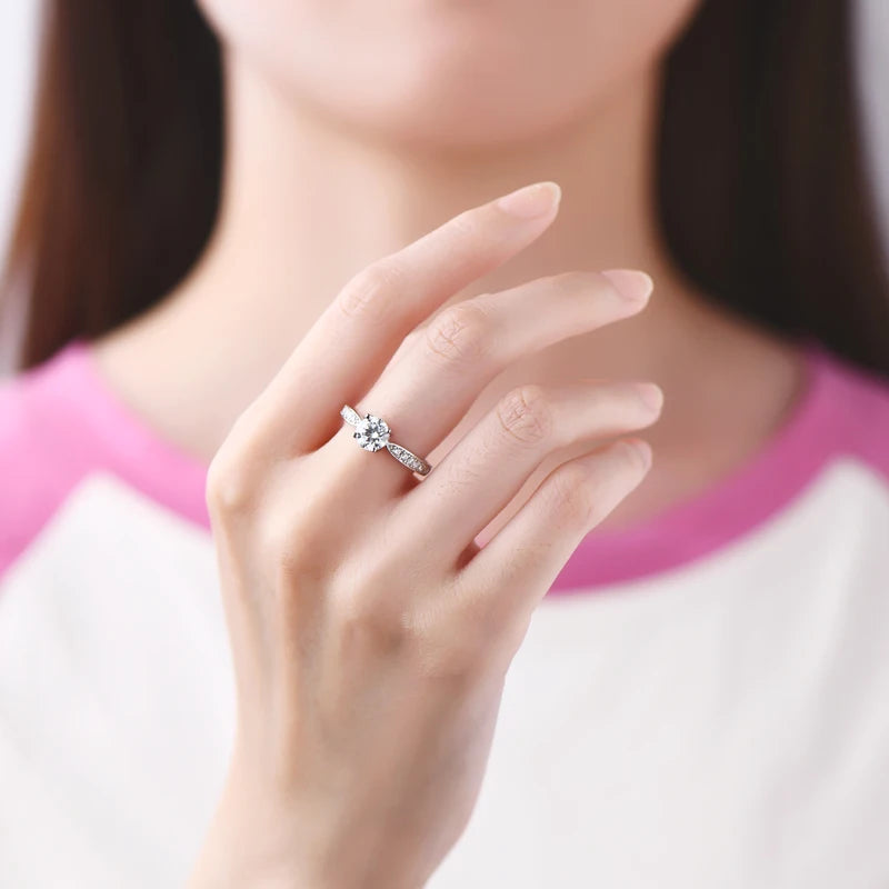 Real Moissanite Wedding Ring 925 Sterling Silver Round 6.5mm 1.0carat D Color Brilliant Dianomd Engagement Ring for Women