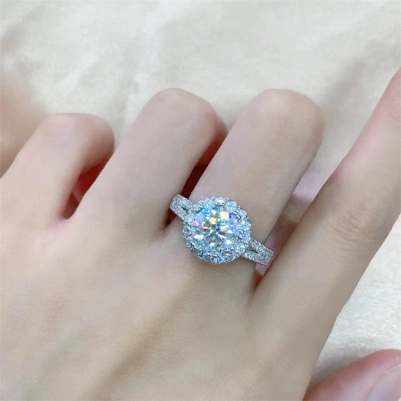 925 Silver 6.5mm 1.0ct 8mm 2.0ct Moissanite Round Halo Split Shank Wedding & Engagement Ring for Women