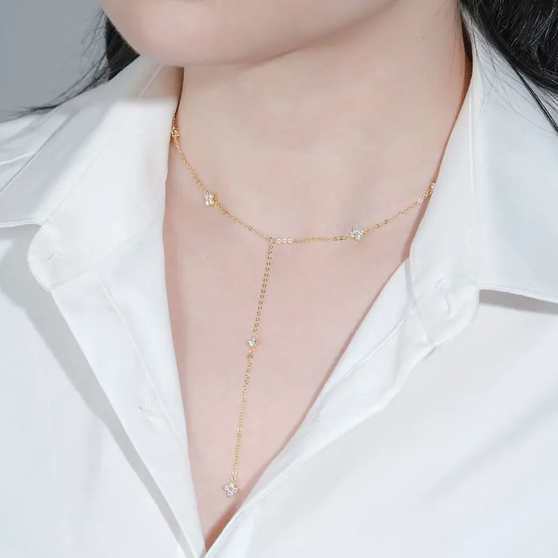 Stylish 925 Silver 2mm 3mm Round Moissanite Four-leaf Clover Fashion Necklace for Women Trendy Clavicle Chain Daily Commute