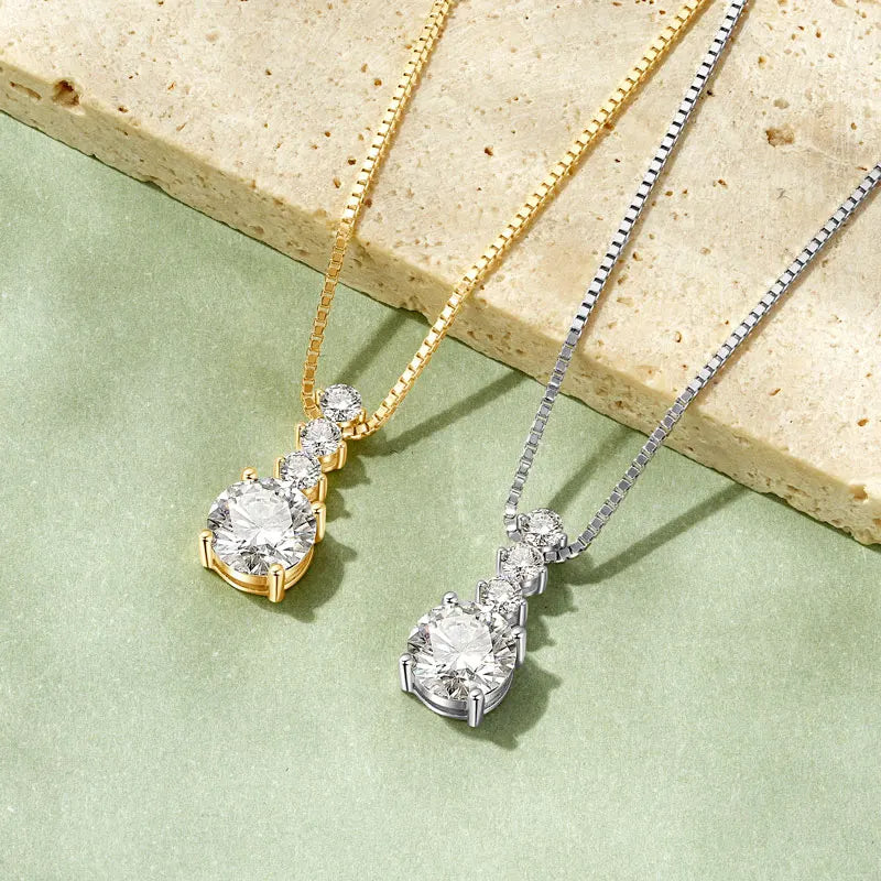 Geometric Wedding Unique Design 925 Silver Round VVS1 D Color 6.5mm 1.0ct 2.5mm Moissanite Pendant Necklace for Women