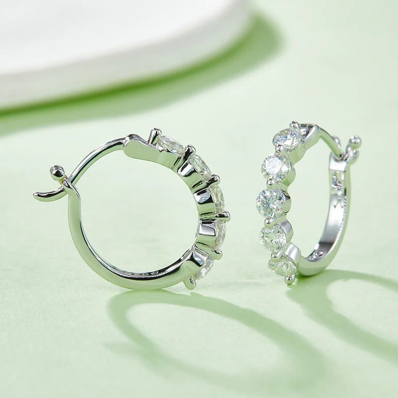 Trending Jewelry for Woman 925 Sterling Silver Hoops 3mm 0.1ct D Moissanite Stud Earrings