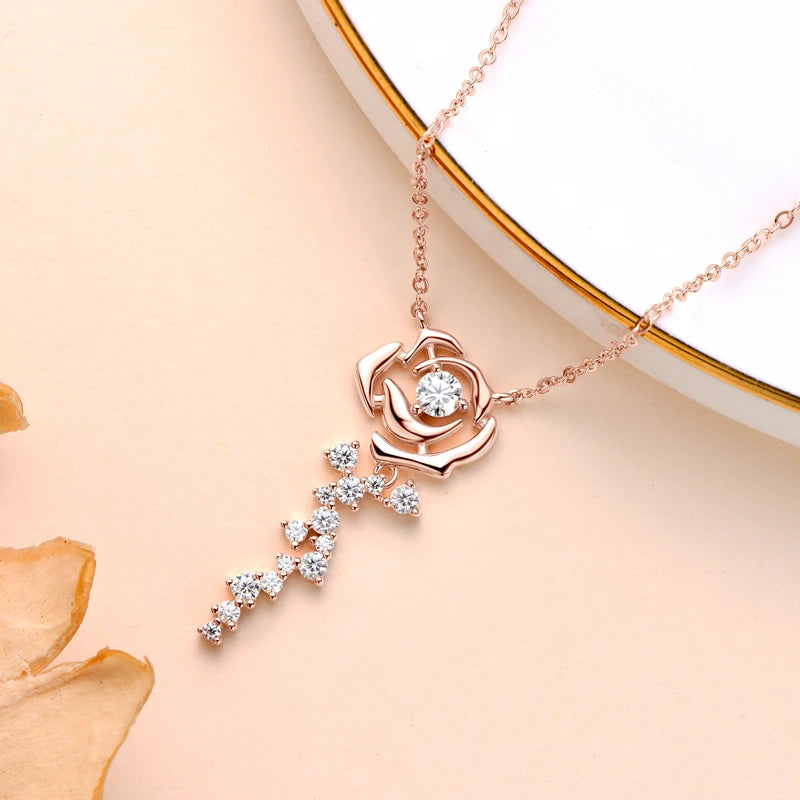 High Quality 925 Sterling Silver Round Cut 3.5mm Moissanite Stone Necklace Luxury Rose Flower Pendant