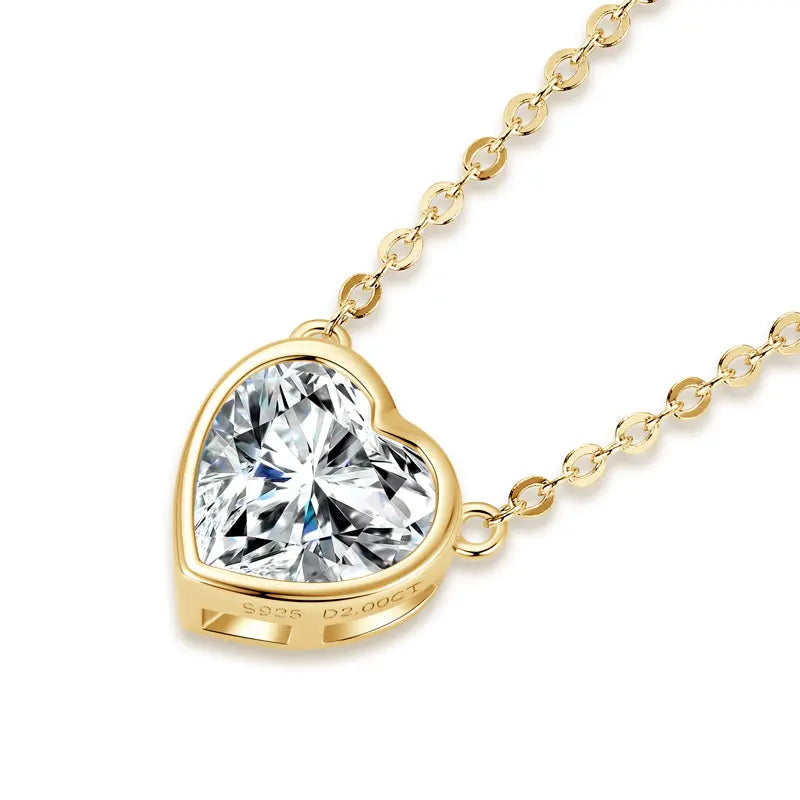 Popular Women Jewelry 925 Sterling Silver Gold Plated 8x8mm 2ct Moissanite Heart Love Pendant Necklace for Women