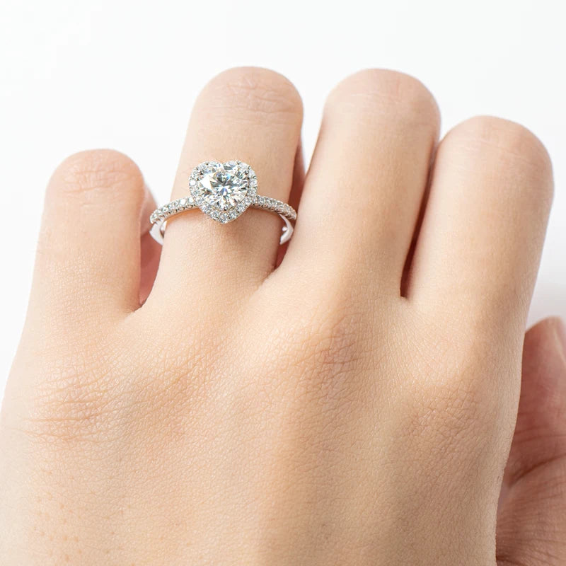 Classic Fashion Women Luxury Round Cut 1ct 1.0ct 1 Carat 6.5mm Moissanite S925 Sterling Silver Heart Wedding Rings Gift