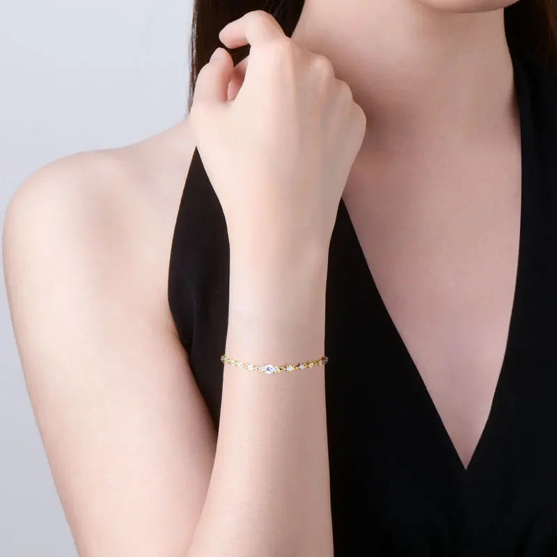 Women's Fashion 925 Silver 1.0ct 6.5mm & 2.8mm D Color VVS1 Round Moissanite Pod Design Bracelet with Certificate Ladies Jewelry