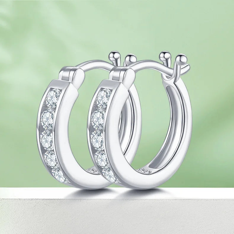 Hot Sell 925 Sterling Silver 2.2mm 0.04CT Moissanite Trendy Personality Single Row Hoop Earrings for Women