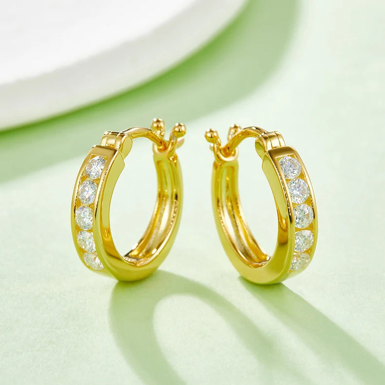 Hot Sell 925 Sterling Silver 2.2mm 0.04CT Moissanite Trendy Personality Single Row Hoop Earrings for Women
