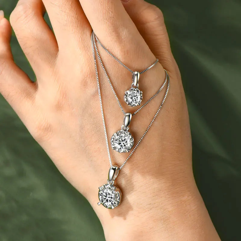 Manufacturer Delicate Necklace 925 Silver 6.5mm 8mm 9mm Round White D Color VVS1 Moissanite Solitaire Pendant Necklace