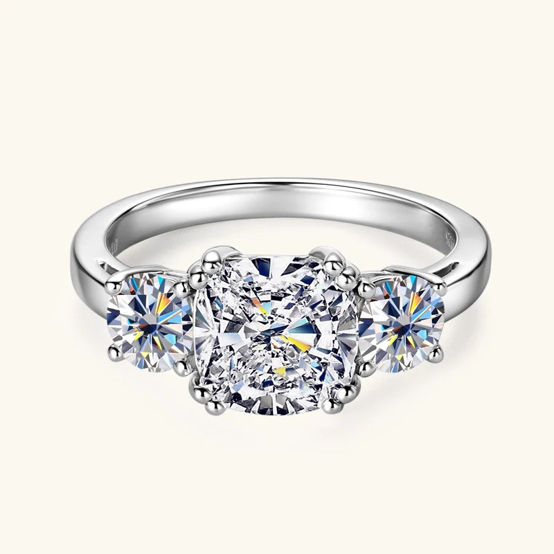 GRA Wedding Band Jewelry 925 Sterling Silver Cushion Cut Three Stone 3.5cttw D Moissanite Engagement Rings for Women