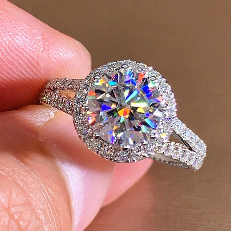 925 Silver 6.5mm 1.0ct 8mm 2.0ct Moissanite Round Halo Split Shank Wedding & Engagement Ring for Women