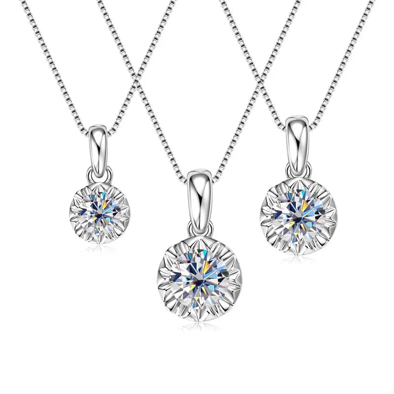 Manufacturer Delicate Necklace 925 Silver 6.5mm 8mm 9mm Round White D Color VVS1 Moissanite Solitaire Pendant Necklace